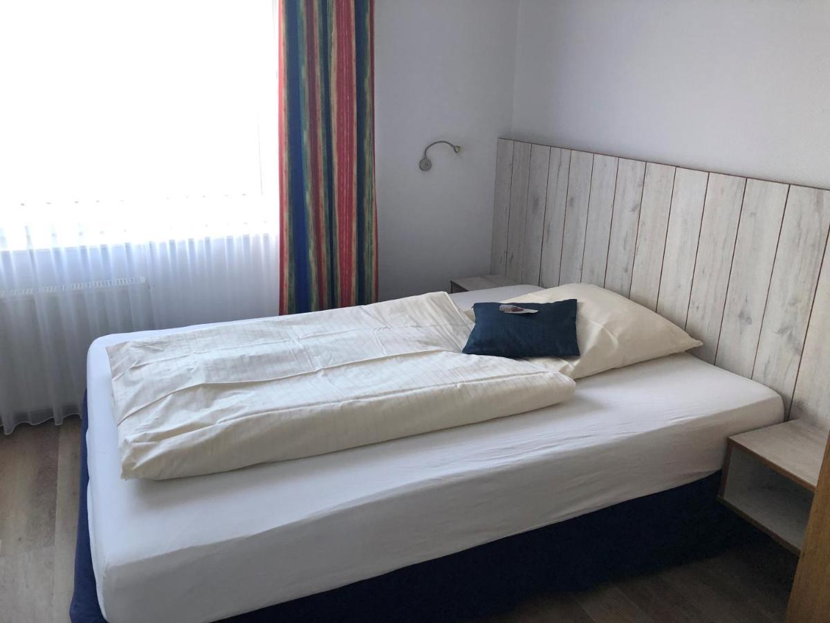 Marc5 Hotel Cadenberge ภายนอก รูปภาพ