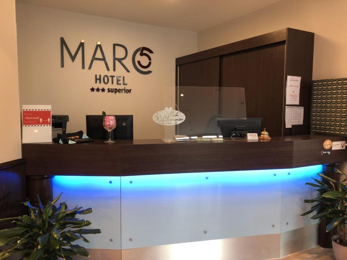 Marc5 Hotel Cadenberge ภายนอก รูปภาพ