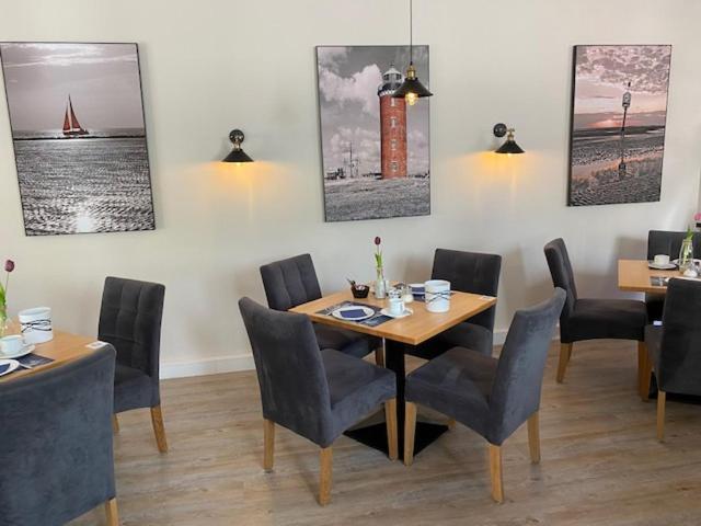 Marc5 Hotel Cadenberge ภายนอก รูปภาพ